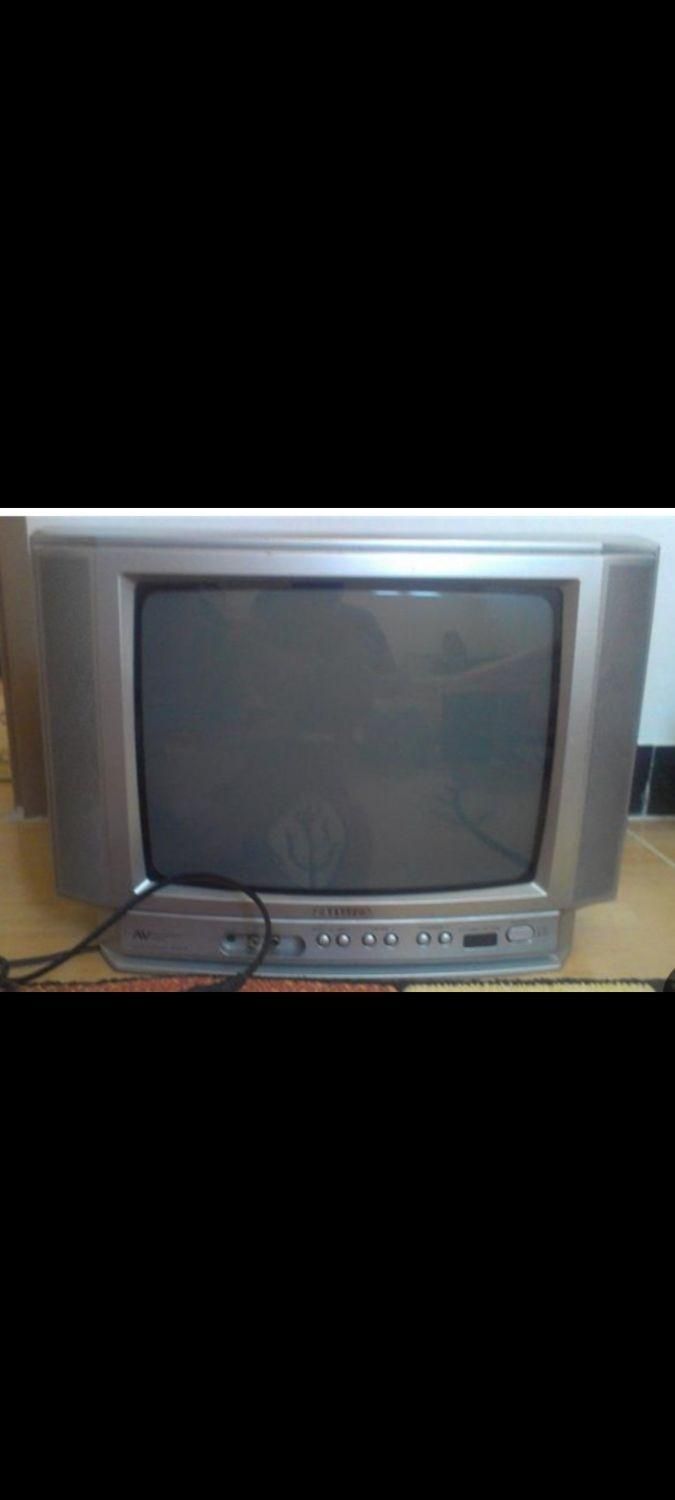 فروش تلوزیون آیوا ۲۱ اینچ|تلویزیون و پروژکتور|فولادشهر, B2|دیوار