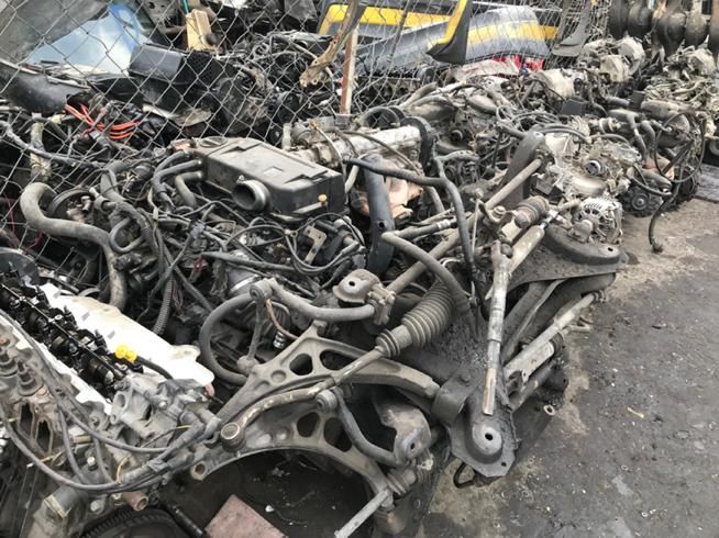 لوازم استوک خودرو|قطعات یدکی و لوازم جانبی|بهارستان, |دیوار