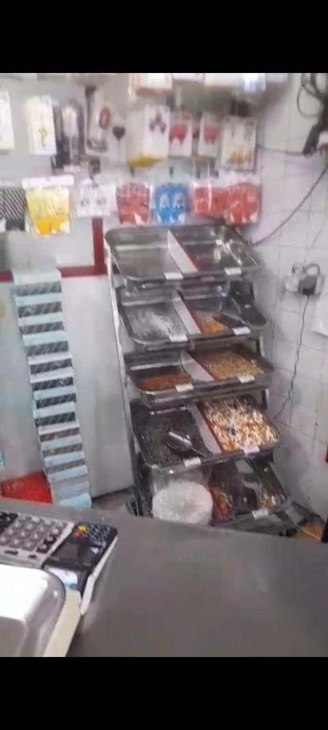 فروش کلیه وسایل   فروشگاه قنادی|فروشگاه و مغازه|خفر, |دیوار