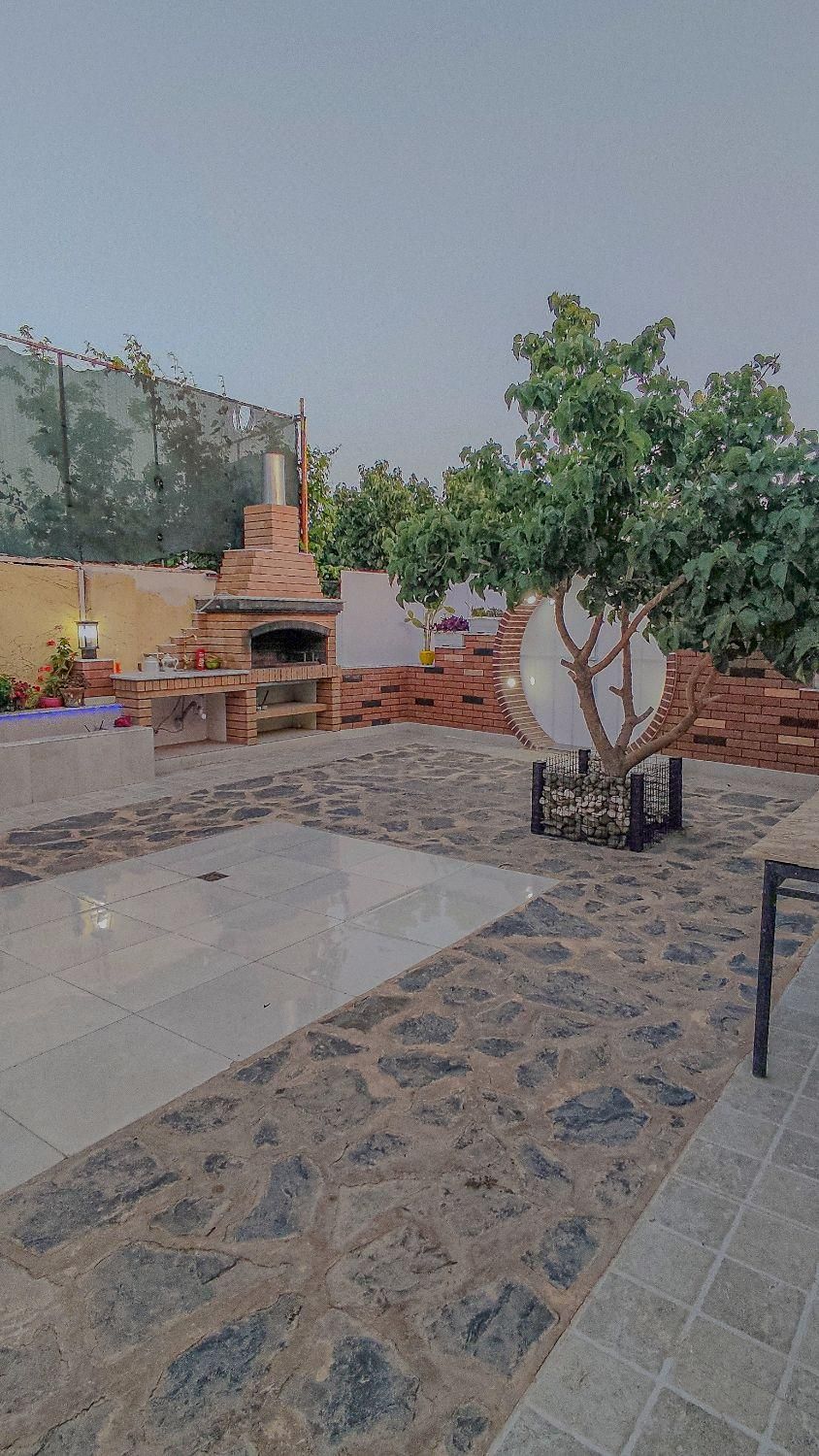 اجاره باغ مجهز مناسب اقامت، تولد و دورهمی خانوادگی|اجارهٔ کوتاهمدت ویلا و باغ|سبزوار, قصبه شرقی|دیوار