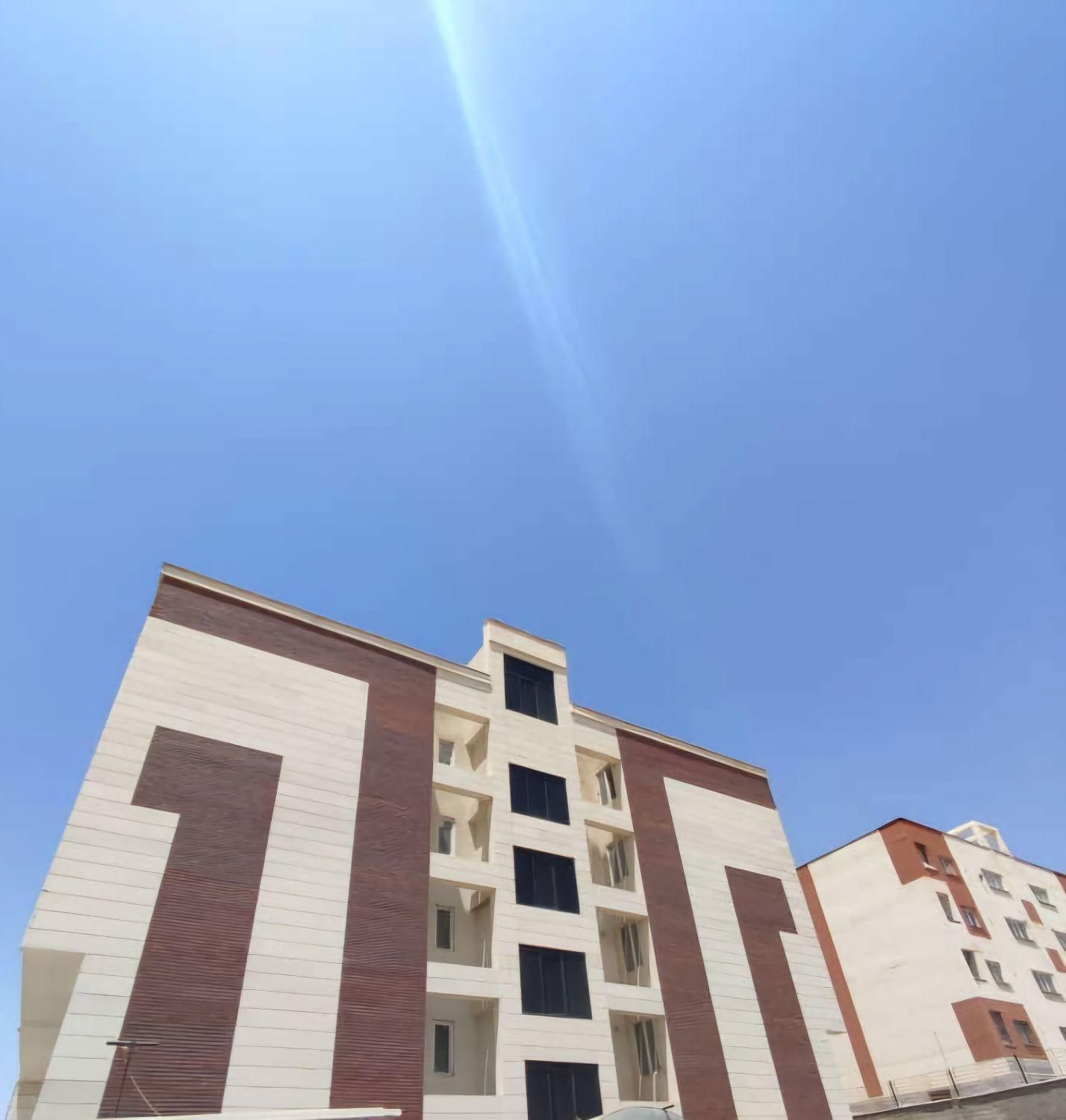 واحد آپارتمانی ،لوکیشن عالی،۹۲متری|فروش آپارتمان|هشتگرد, شهرک ایران خودرو|دیوار