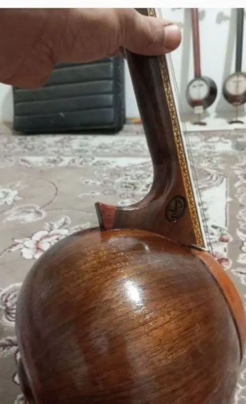 کمانچه سازی|سازهای سنتی|کرج, بنیاد|دیوار
