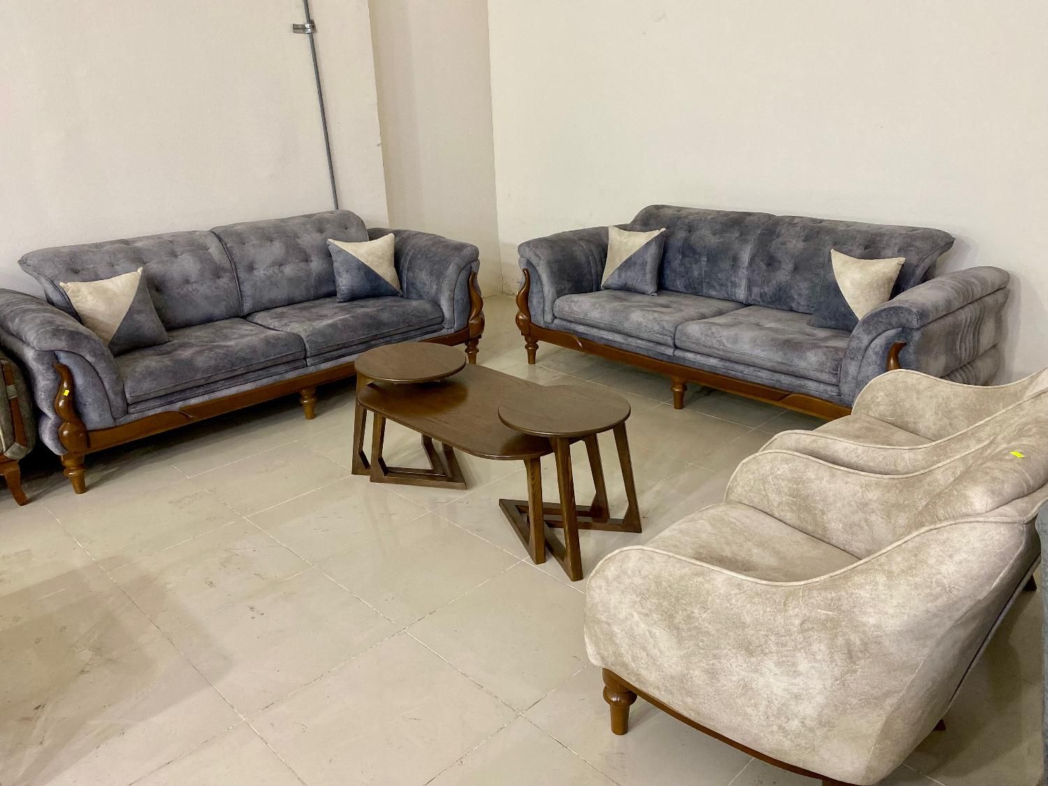 مبل/ تخت شو / شرایط اقساط|مبلمان خانگی و میز عسلی|قشم, |دیوار