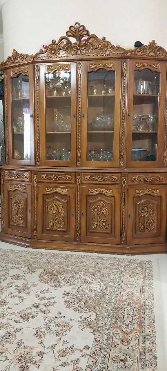بوفه بزرگ منبت کاری|بوفه، ویترین، کنسول|تهران, پاسداران|دیوار