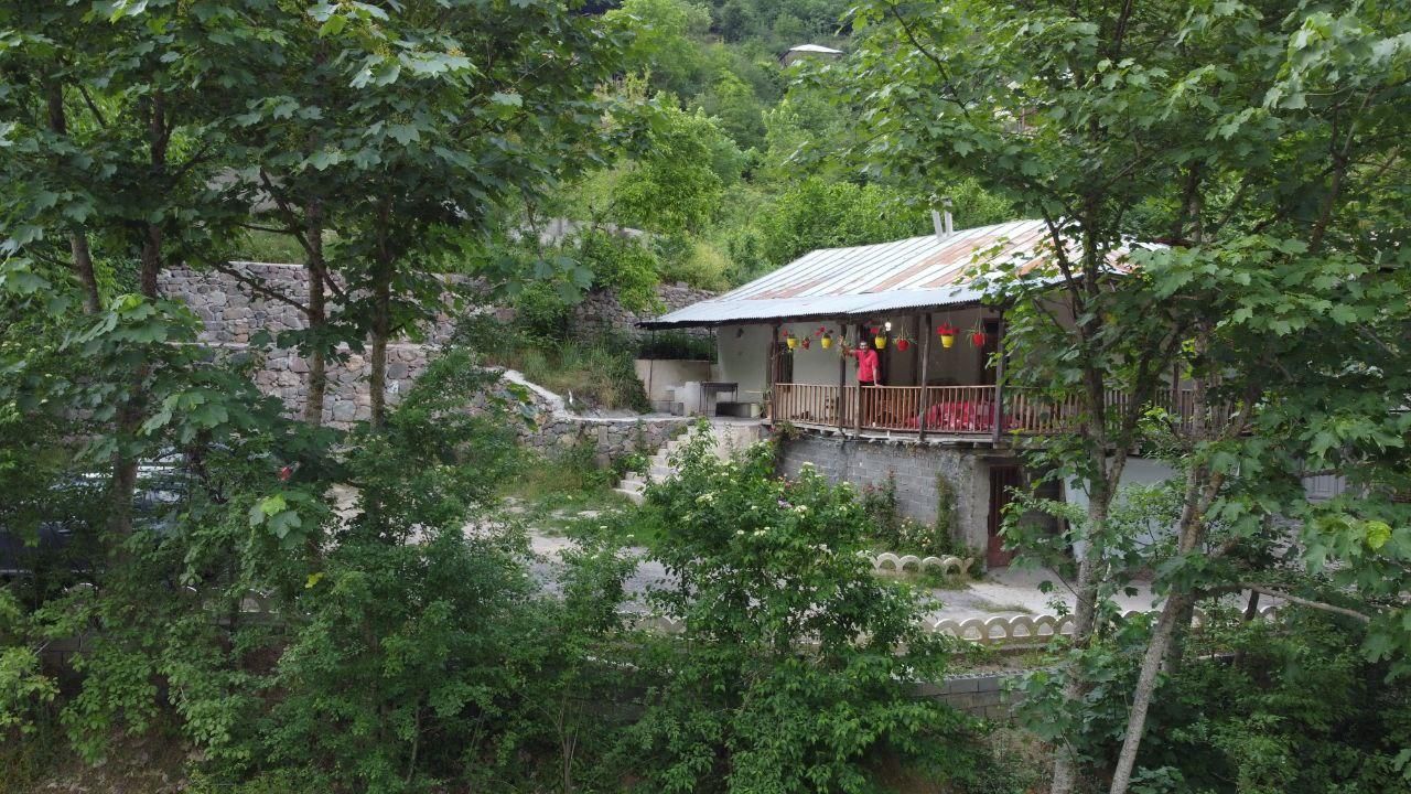 کلبه نوستالژی سنتی دربست جنگلی با ویو کوه و جنگل‌|اجارهٔ کوتاه‌مدت ویلا و باغ|گرگان, |دیوار