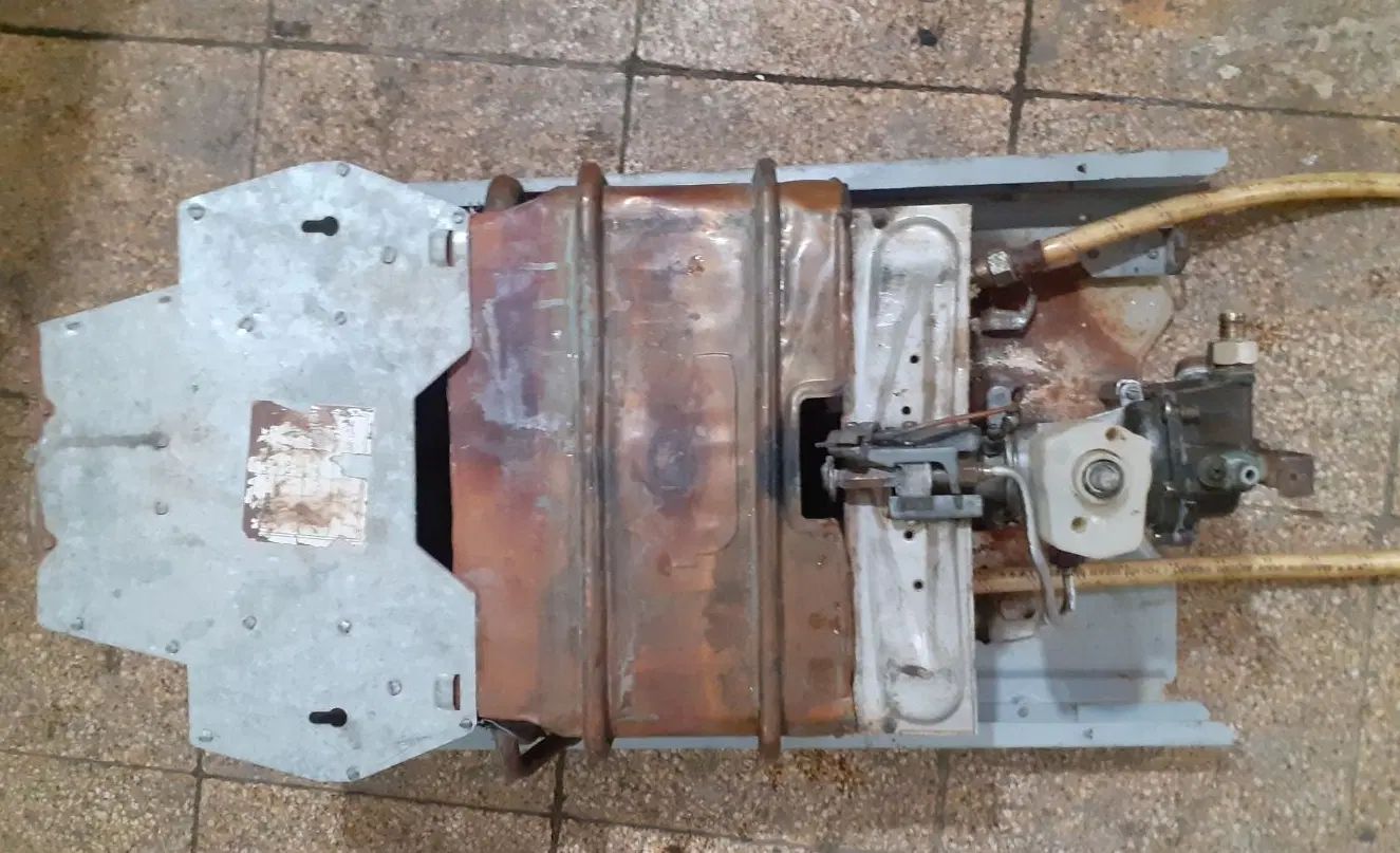 آبگرمکن دیواری بوتان B15|آبگرمکن، پکیج، شوفاژ|تهران, جابری|دیوار