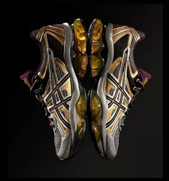 کتونی41asics اصل|کیف، کفش، کمربند|تهران, وردآورد|دیوار