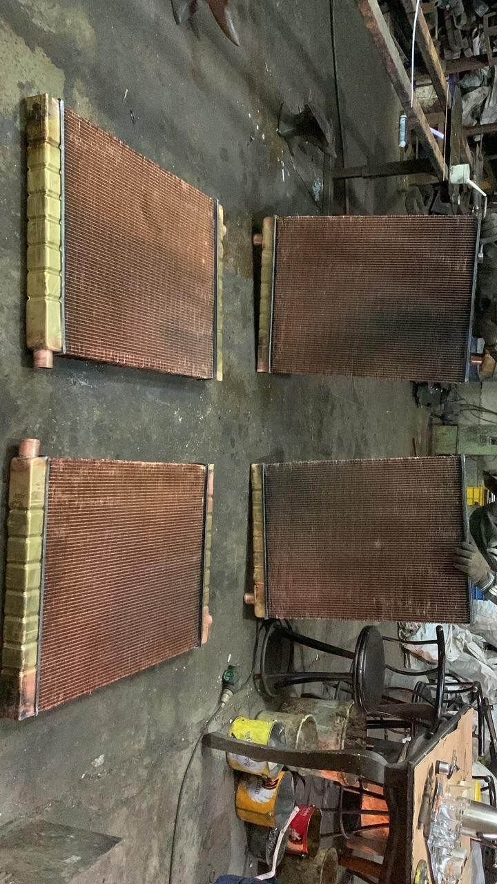 رادیاتور نیسان دیزلی وبنزینی مینی بوس کامیونت خاور|قطعات یدکی و لوازم جانبی|رباط‌کریم, رباط‌کریم|دیوار