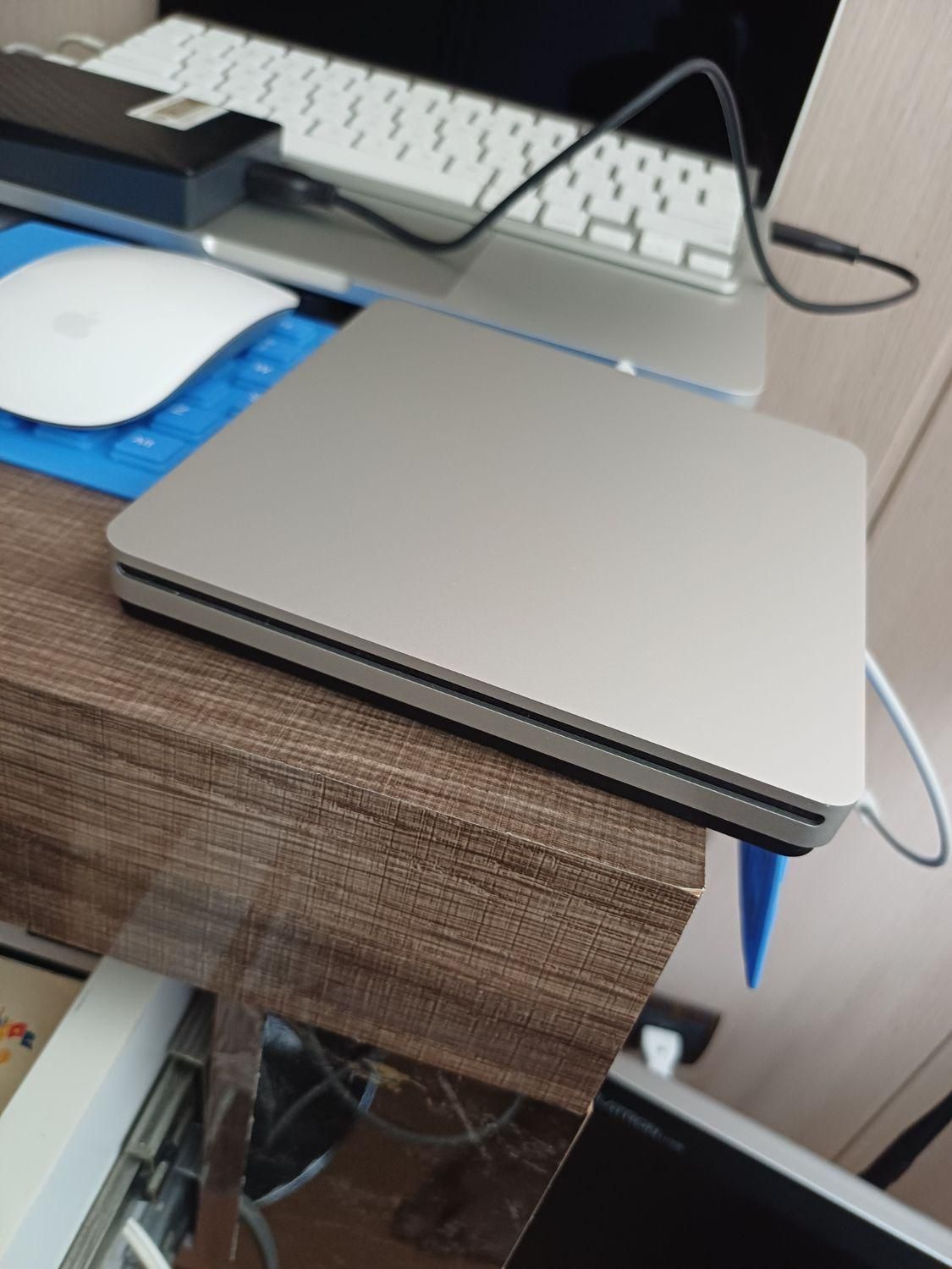 Apple Super Drive External with usb cabl|قطعات و لوازم جانبی رایانه|تهران, حشمتیه|دیوار