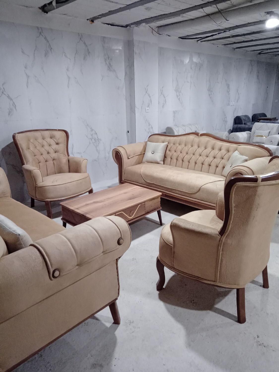 مبل شارلت 8 نفره|مبلمان خانگی و میز عسلی|مشهد, گرجی علیا|دیوار