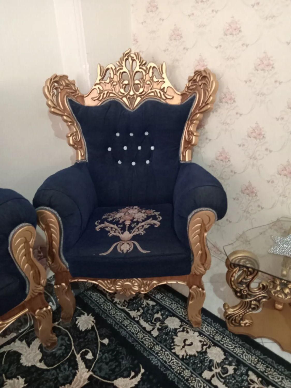 مبل سلطنتی 7نفره|مبلمان خانگی و میز عسلی|تهران, فلاح|دیوار