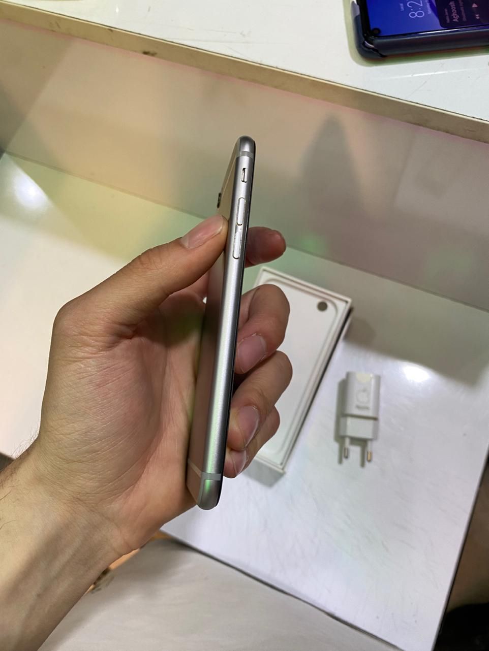 اپل iPhone 6s با حافظهٔ ۶۴ گیگابایت|موبایل|تهران, حکیمیه|دیوار