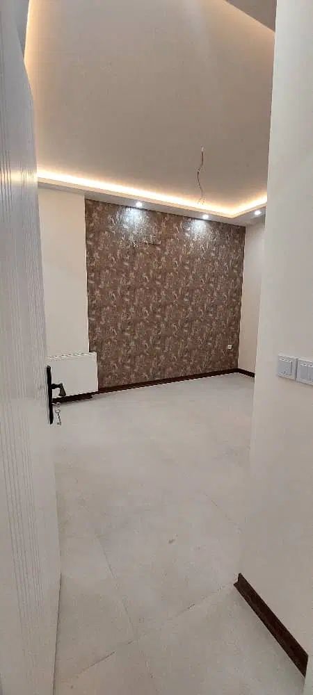 آپارتمان ۱۳۰ متری / امام خمینی / صفر کلید نخورده|فروش آپارتمان|مشهد, خرمشهر|دیوار