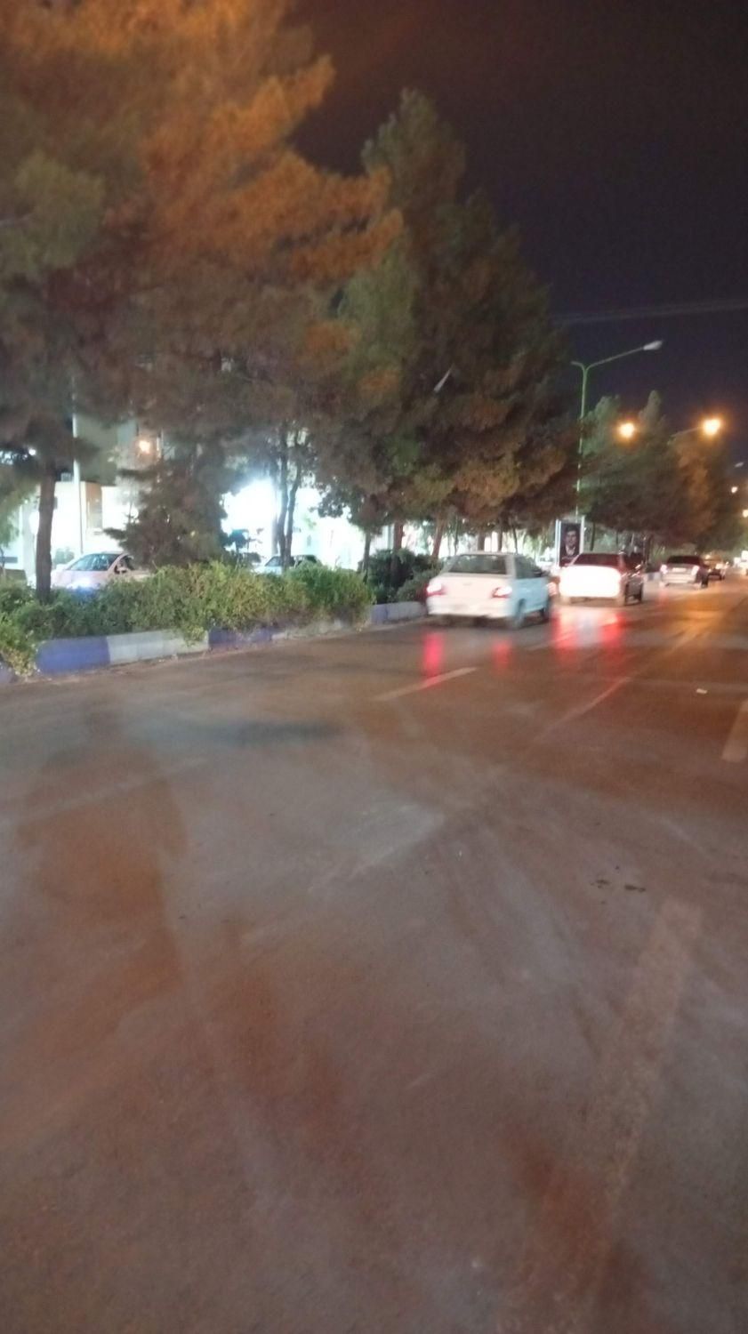 فروشنده جهت بستنی فروشی|استخدام خدمات فروشگاه و رستوران|اصفهان, بهارستان|دیوار