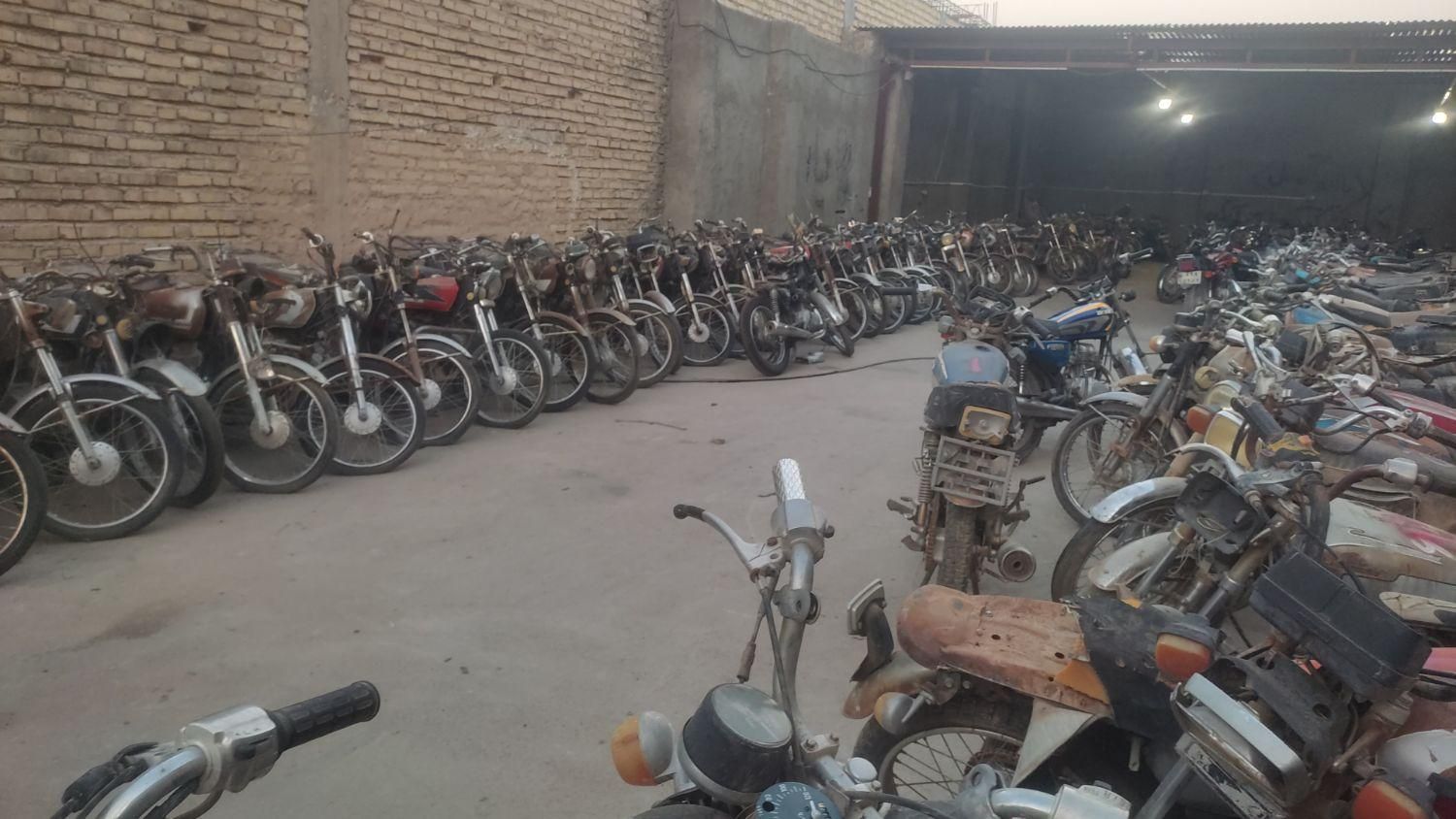 موتور هندا مدل 90|موتورسیکلت|داراب, |دیوار