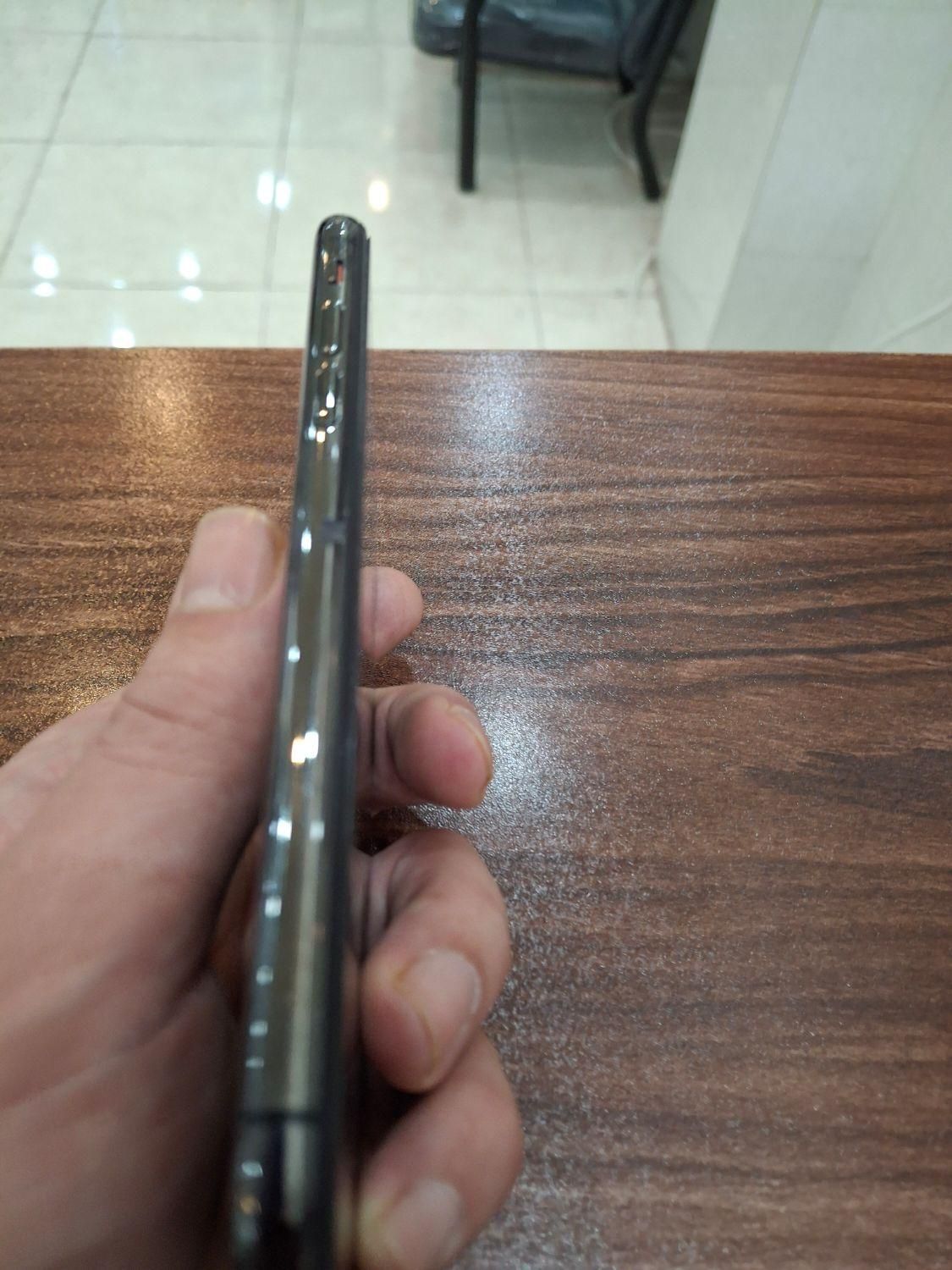 اپل iPhone XS با حافظهٔ ۲۵۶ گیگابایت قفل ایکلود|موبایل|تهران, نارمک|دیوار