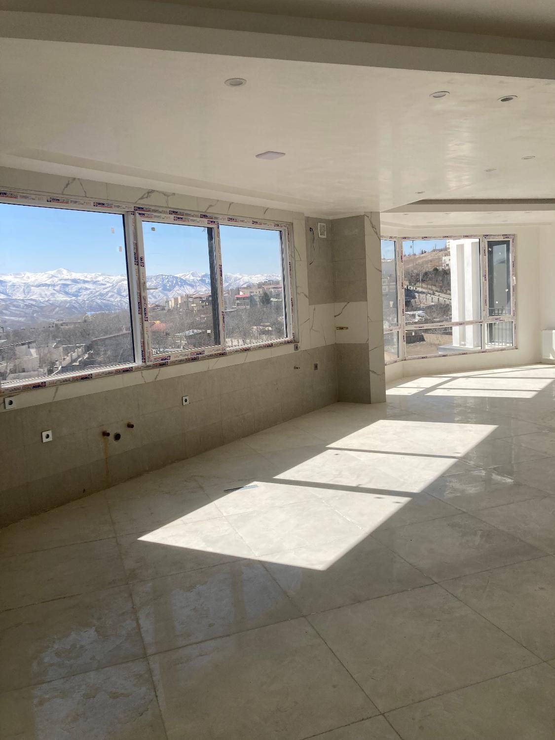 فروش آپارتمان ۲۴۰ متر ۴ خواب خیابان سپاه|فروش آپارتمان|دماوند, دماوند|دیوار