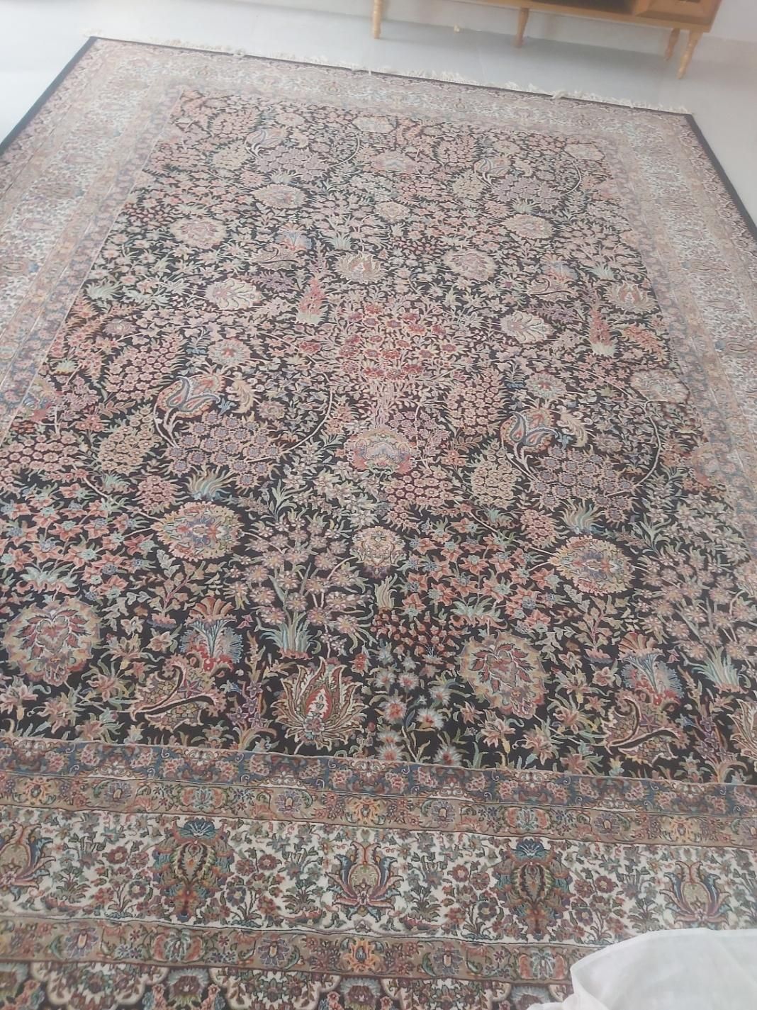 فرش سورمه ای|فرش|طبس, |دیوار