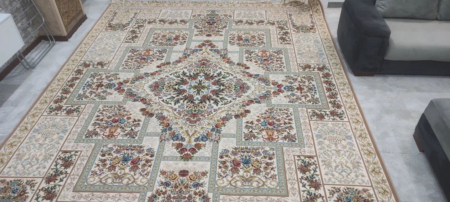 قالی12متری 1200شانه تراکم 3600|فرش|کرج, شهرک جهان‌نما|دیوار