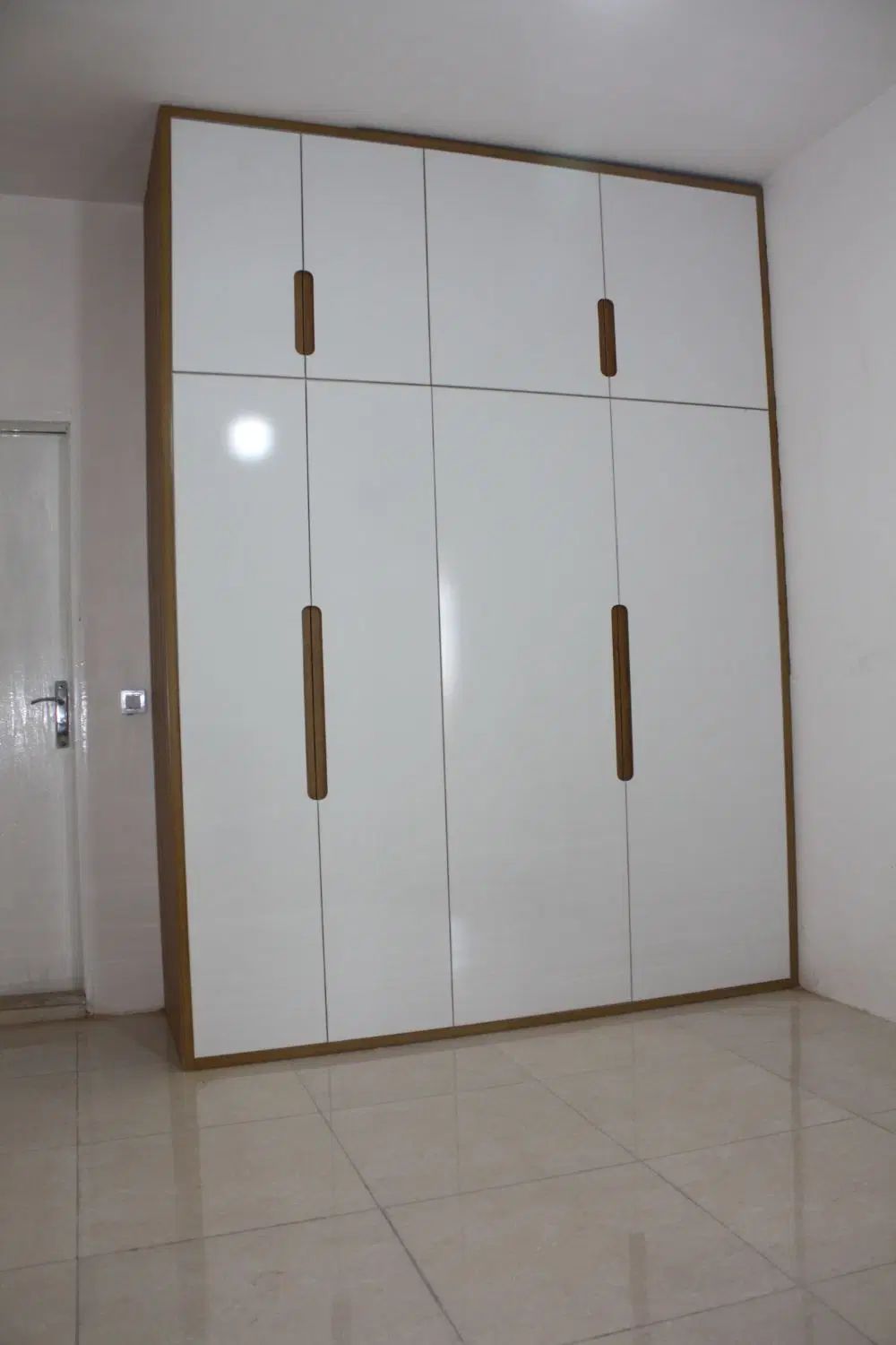 تعمیر درب چوبی کابینت و اجرا انواع مصنوعات چوبی|خدمات پیشه و مهارت|فردیس, منظریه|دیوار