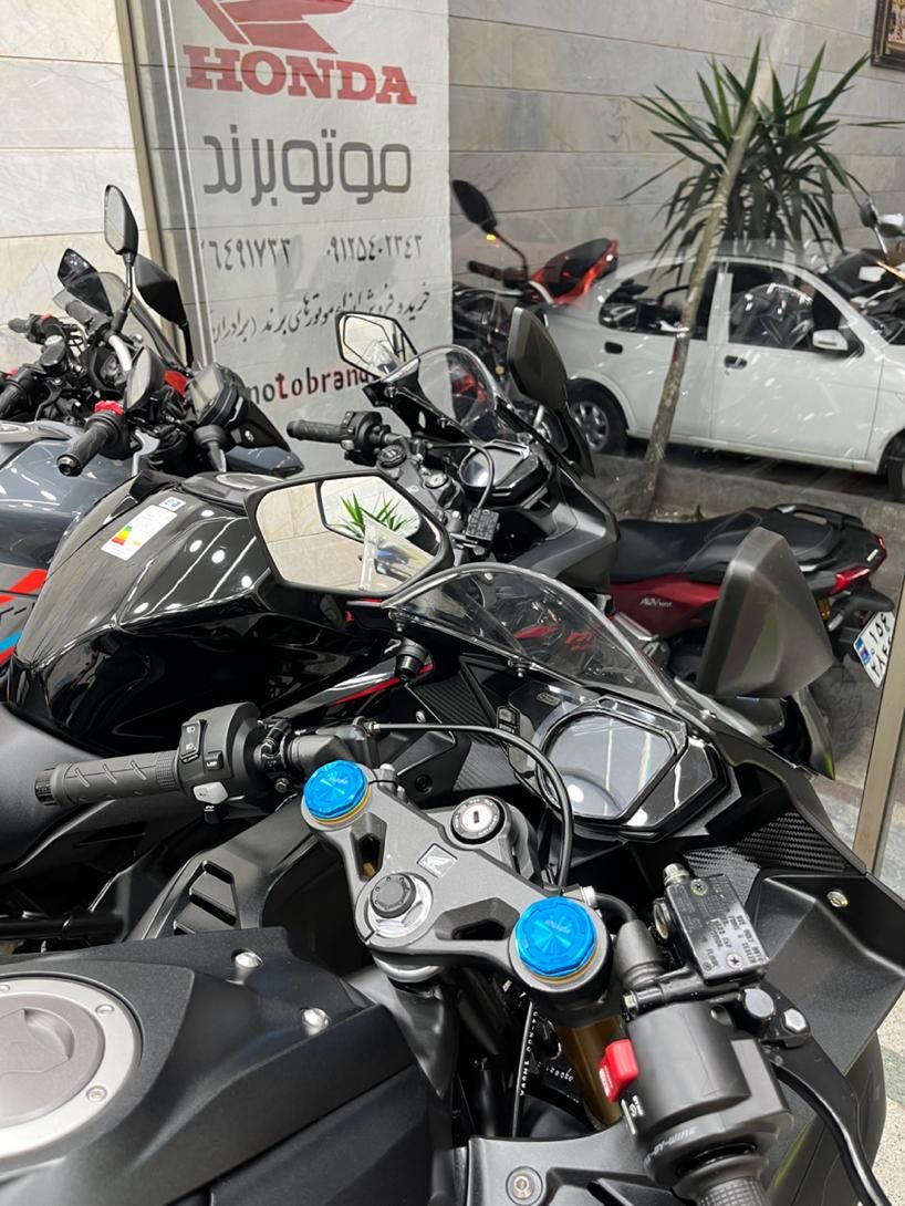 هوندا CBR 250 RR درحد خشک 1401 قاتل ZX25|موتورسیکلت|تهران, منیریه|دیوار