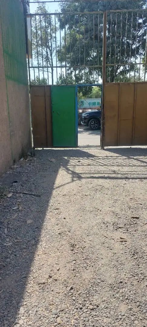 انبار و مغازه ۲۵۰۰ متری حاشیه بلوار توس|اجارهٔ دفتر صنعتی، کشاورزی، تجاری|مشهد, توس (بلوار توس)|دیوار