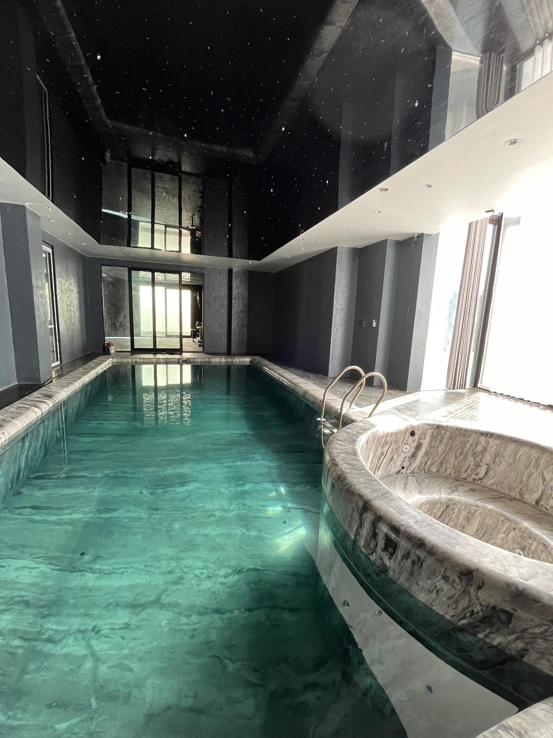 اجراوآموزش میکروسمنت تمامی سطوح باطراحی ژورنالی|خدمات پیشه و مهارت|تهران, صادقیه|دیوار