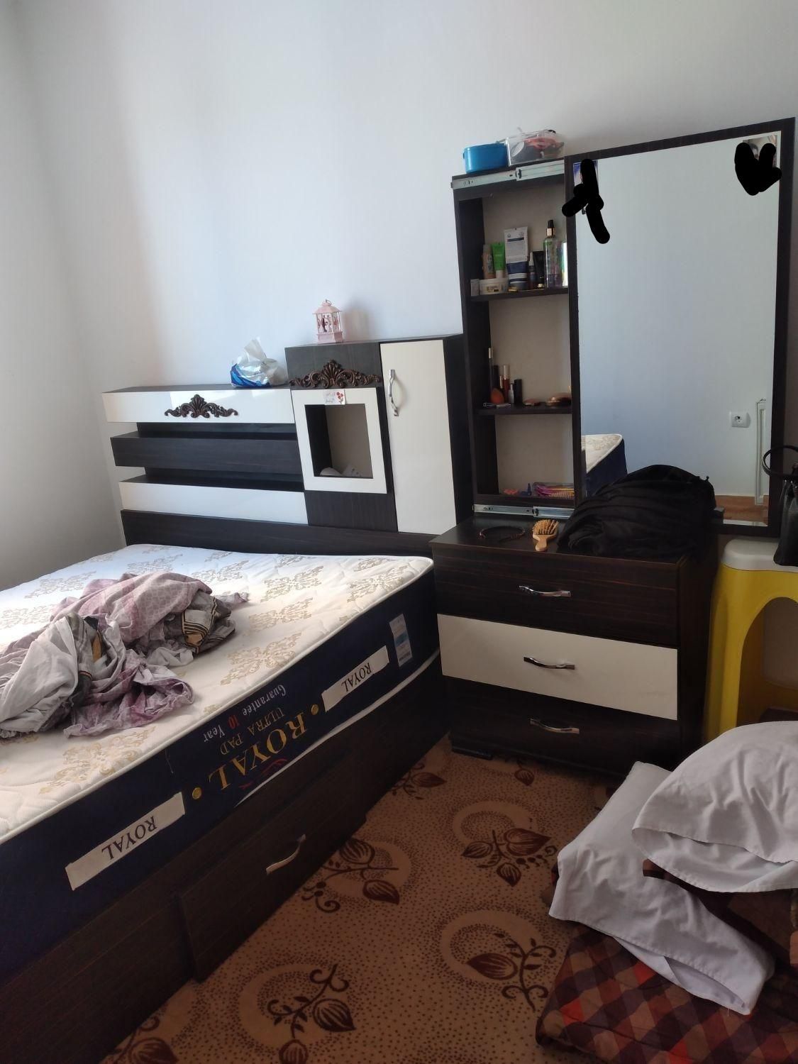 تخت خواب دو نفره و سرویس|تخت و سرویس خواب|پرند, |دیوار