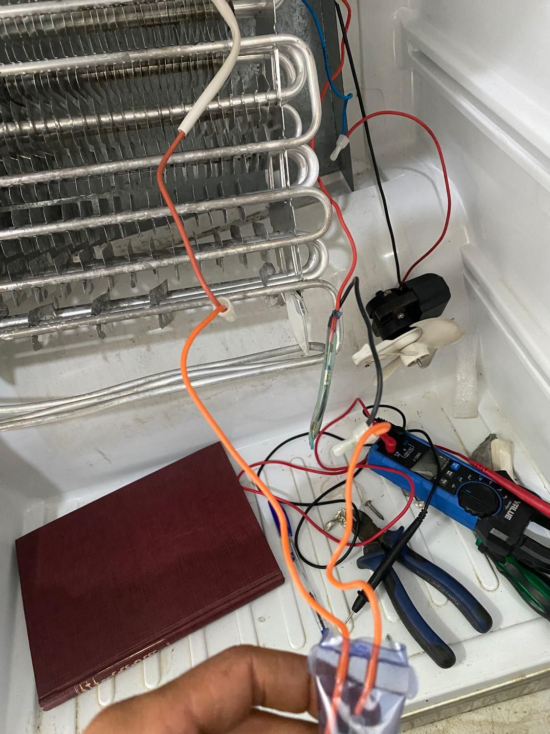 نصب و تعمیر یخچال و کولر و لباس شویی|خدمات پیشه و مهارت|بهنمیر, |دیوار