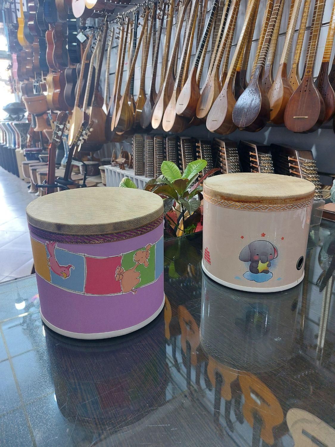 تبلک فروزنده|درام و پرکاشن|قم, نیروگاه|دیوار