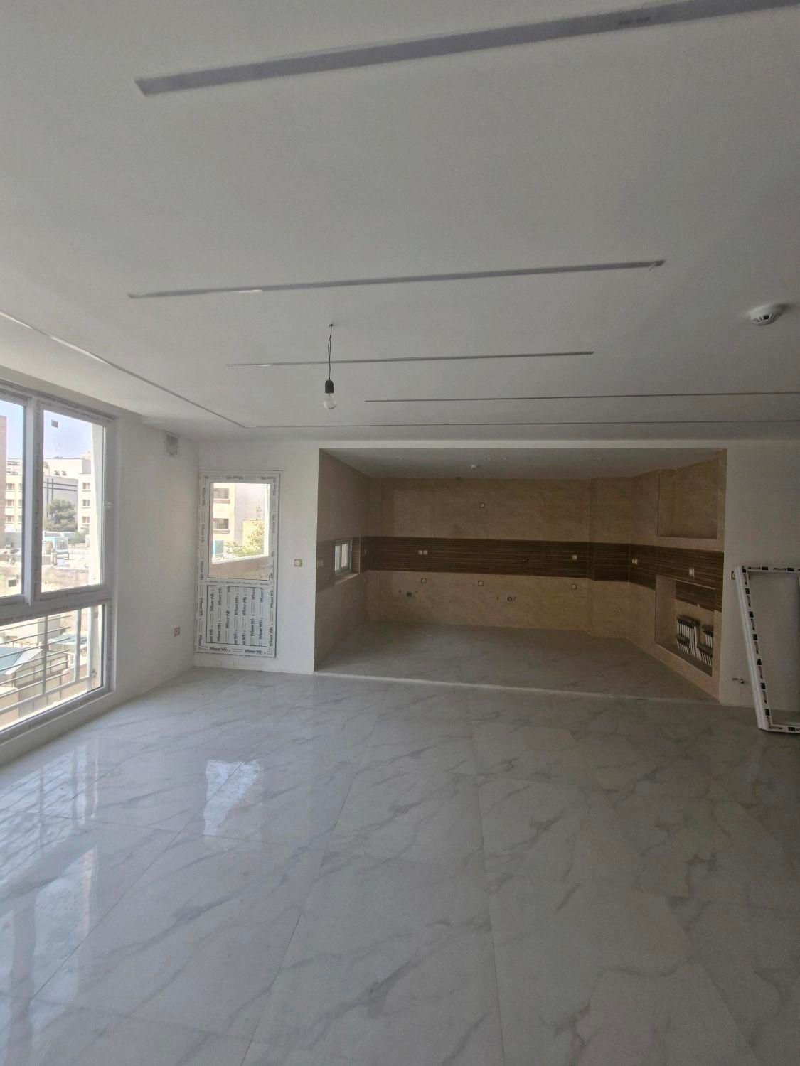 فروش آپارتمان ۱۶۰ متری ۳ خواب مستردار آزادگان،مریم|فروش آپارتمان|شیراز, آزادگان|دیوار