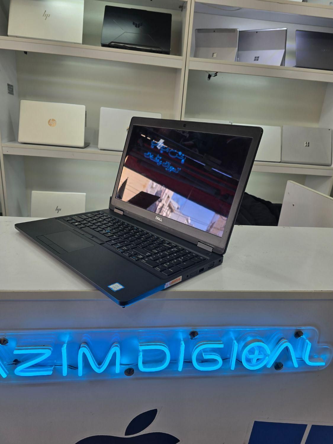 Dell latitude 5590 i5 اوپن باکس کربن نسل ۸|رایانه همراه|رشت, گلسار|دیوار
