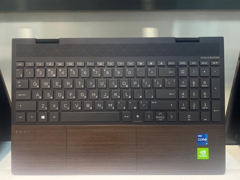 اچ پی ۳۶۰ درجه تاچ - HP Envy 15 360 - I7 16G 1T 2G|رایانه همراه|مشهد, ارشاد|دیوار