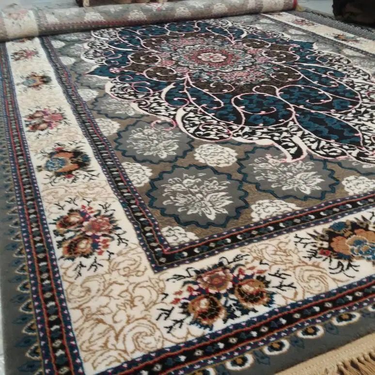 یک جفت فرش ۶متری پانخورده ۵۰۰شانه|فرش|تهران, خواجه نصیر طوسی|دیوار
