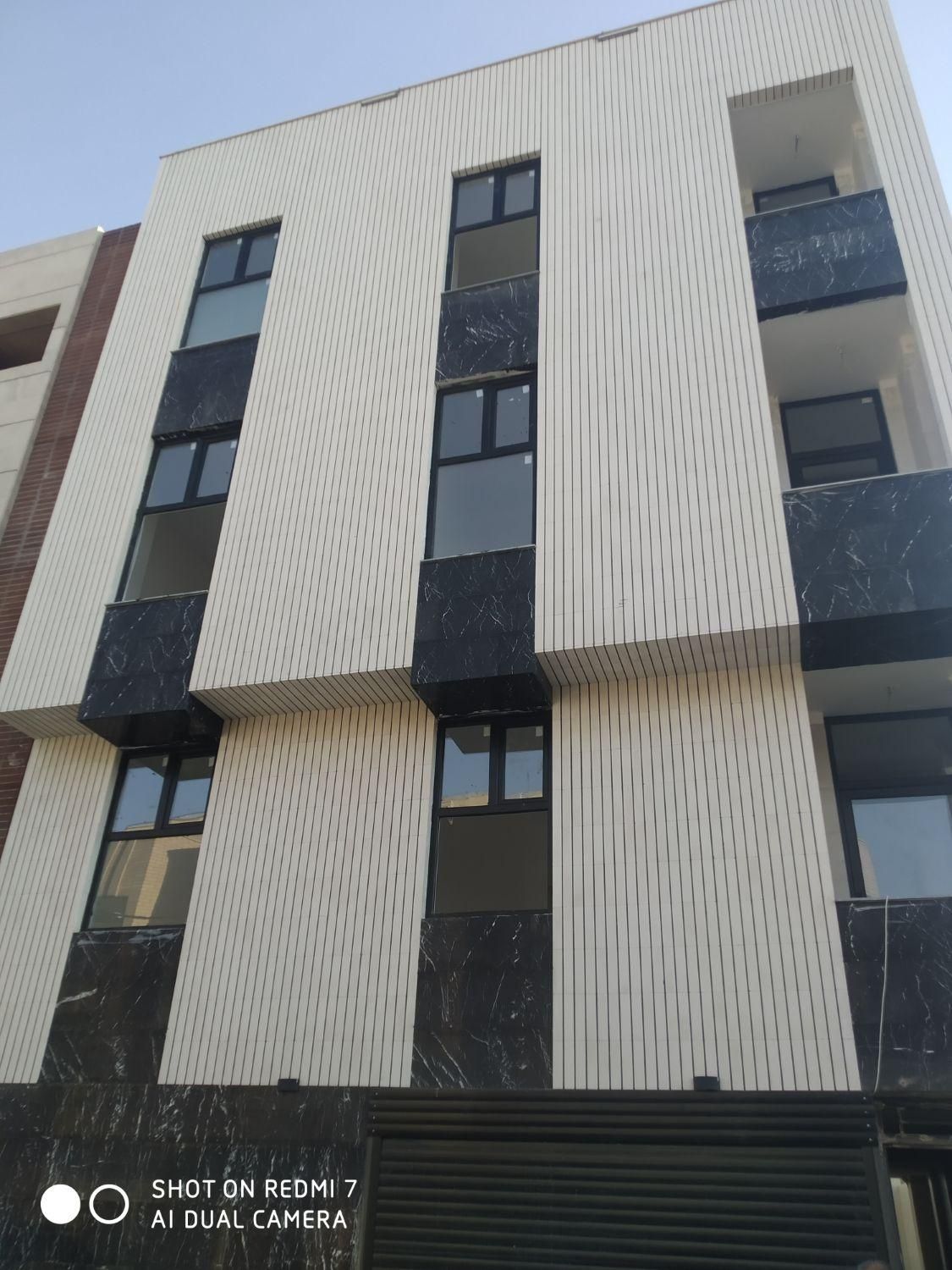 تولید درپنچره دوجداره  وشیشه دوجداره|مصالح و تجهیزات ساختمان|فرخ‌شهر, |دیوار