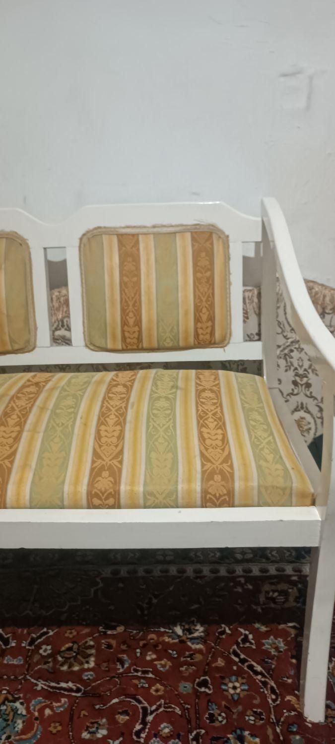 یک دست صندلی|مبلمان خانگی و میز عسلی|کوهدشت, |دیوار