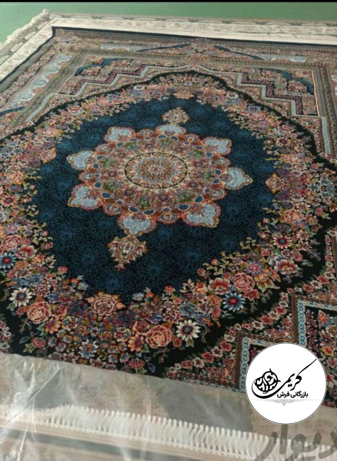 کلکسیون فرش ۷۰۰شانه تراکم ۲۵۵۰**اقساطی بیوک|فرش|یزد, |دیوار