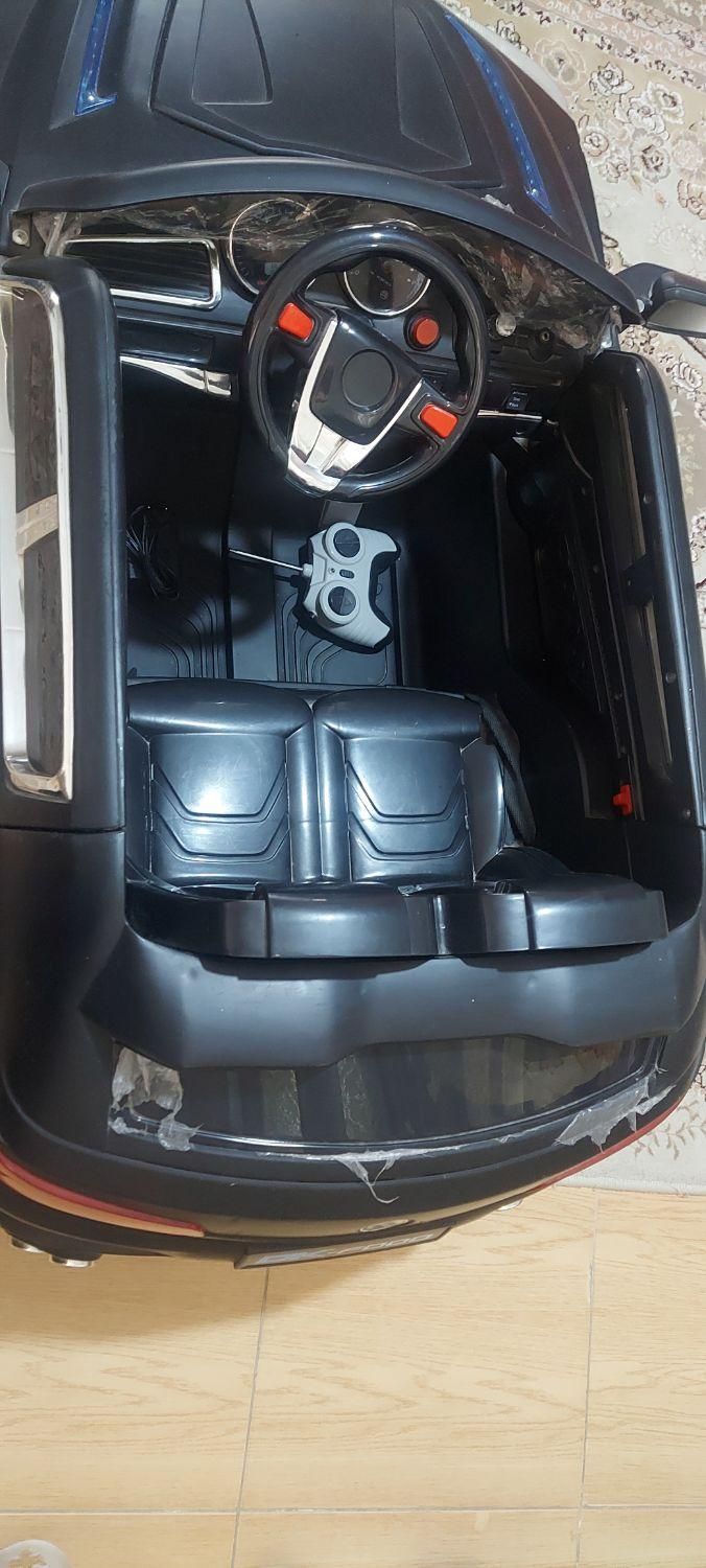 ماشین شارژی دو موتور شاسی بلند رنگ کربنی ضد خش|اسباب‌بازی بچه|ارومیه, |دیوار