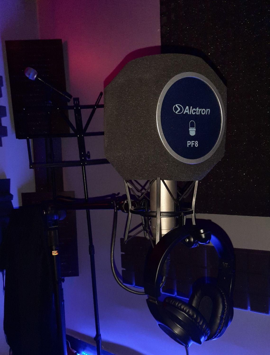 استودیو ضبط و تولید موسیقی استدیو آهنگسازی میکس|خدمات پذیرایی، مراسم|خمینیشهر, |دیوار