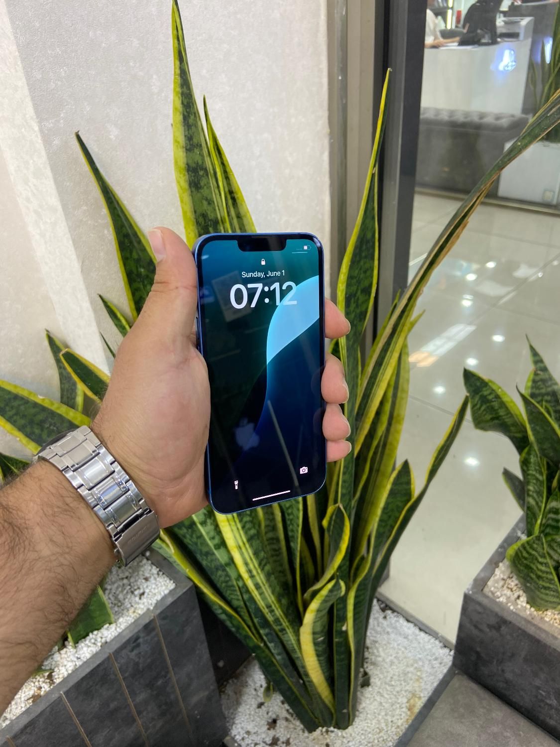 اپل ایفون ۱۳ آبی حافظه ۲۵۶ ch بدون بازشدگی و تعمیر|موبایل|اصفهان, احمدآباد|دیوار