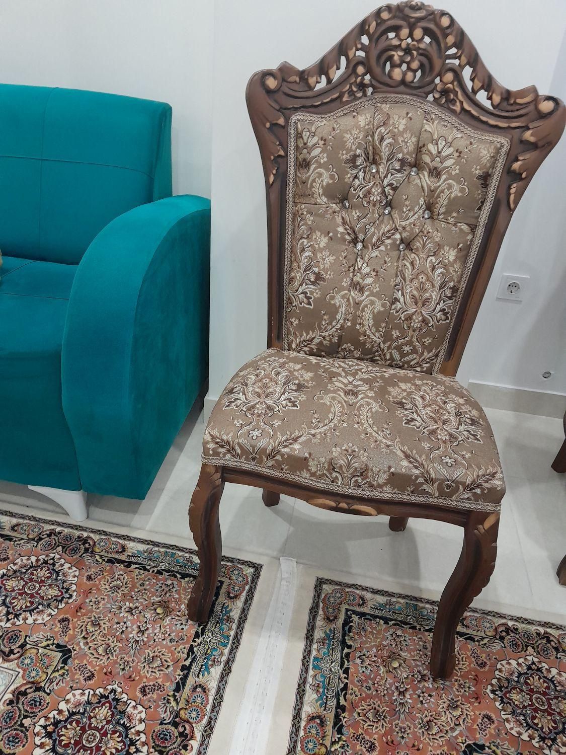 دو عدد مبل سلطنتی میزبان|مبلمان خانگی و میز عسلی|سنندج, |دیوار