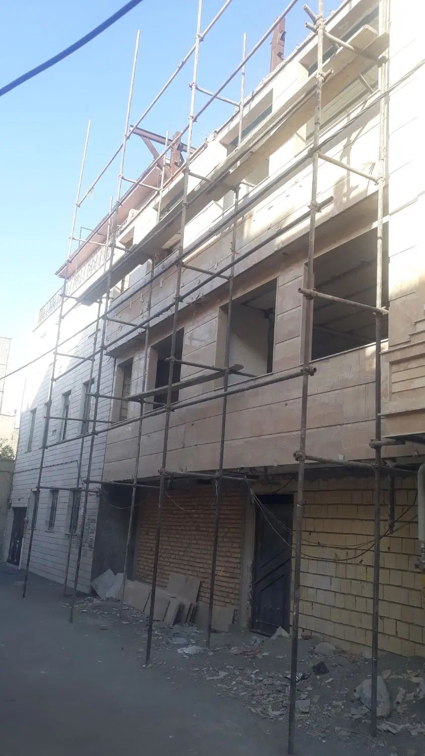 واحد ۸۵ متری طبقه اول پارکینگ و اسانسور|فروش آپارتمان|کرج, رجب‌آباد|دیوار