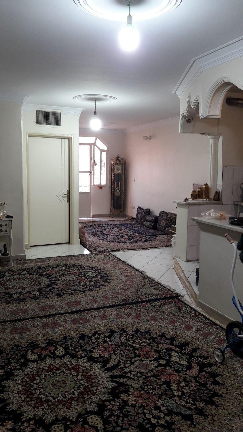 آپارتمان ۶۳متریکخوابه+انباری+بالکن در خیابان ۳۰تیر|اجارهٔ آپارتمان|تهران, فردوسی|دیوار