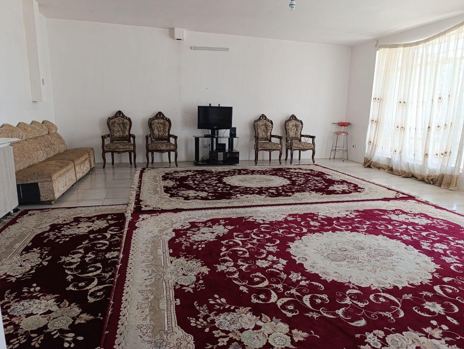 اجاره باغ ویلا شاهنامه۷۶ بدون استخر|اجارهٔ کوتاه‌مدت ویلا و باغ|مشهد, توس (بلوار توس)|دیوار