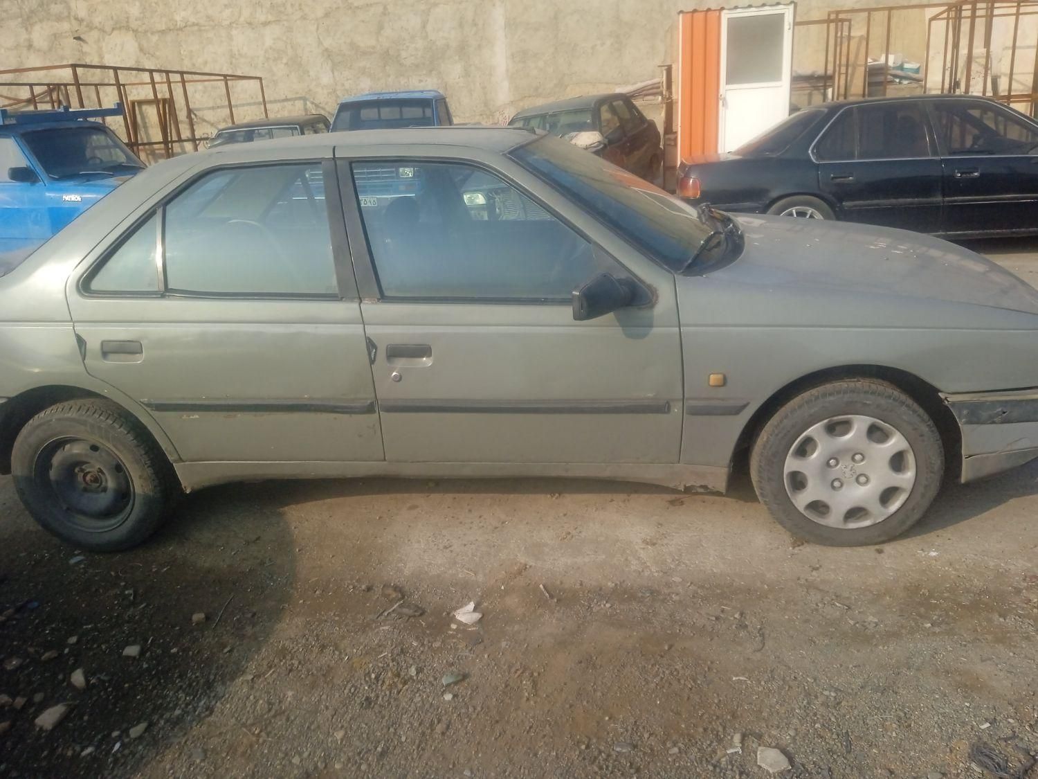 لوازم استوک اردی کامپیوتر داشبرد شیشه درب کامل|قطعات یدکی و لوازم جانبی|کرج, کیانمهر|دیوار