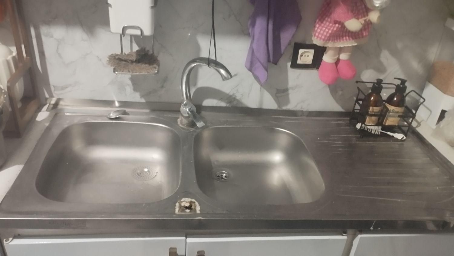 سینک دوقلو با شیر|آب‌چکان و نظم‌دهنده ظروف|تربت جام, میان جام|دیوار