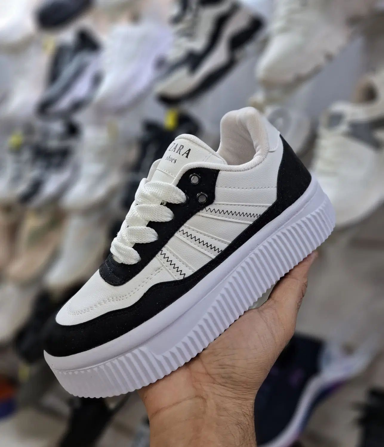 اسپرت زنانه (( VANS ZARA )) خوش پا|کیف، کفش، کمربند|اصفهان, مصلی|دیوار