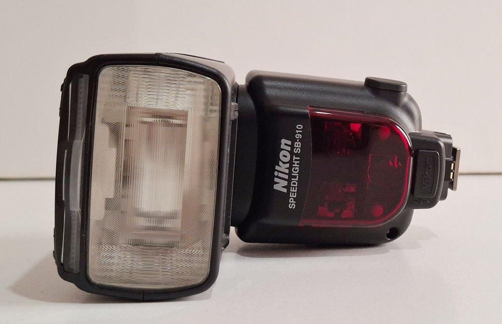 فلاش نیکون دست دوم Nikon Speedlight SB-910|دوربین عکاسی و فیلمبرداری|تهران, نیروی هوایی (پیروزی)|دیوار