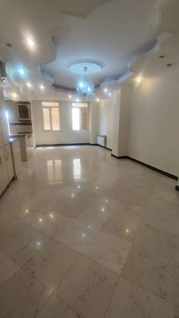 ۹۵متر۲ خواب فول امکانات نما تراورتن (شهرک‌هما)|فروش آپارتمان|تهران, شهرک هما|دیوار