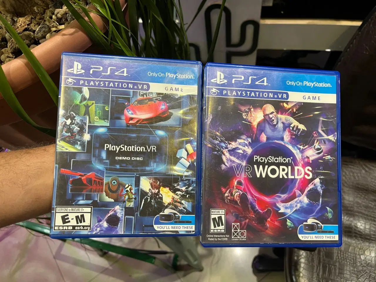 PlayStation VR + دو بازی اورجینال|کنسول، بازی ویدئویی و آنلاین|تهران, فردوس|دیوار